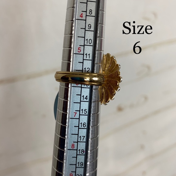 Brighton PETITE PETAL Daisy Ring 6 8 9 New - Picture 7 of 7